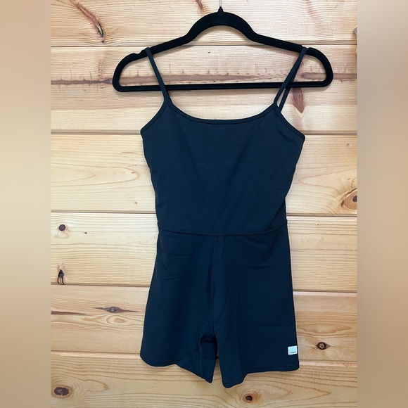 Vuori Pants - Vuori Women’s AllTheFeels Black Onsie